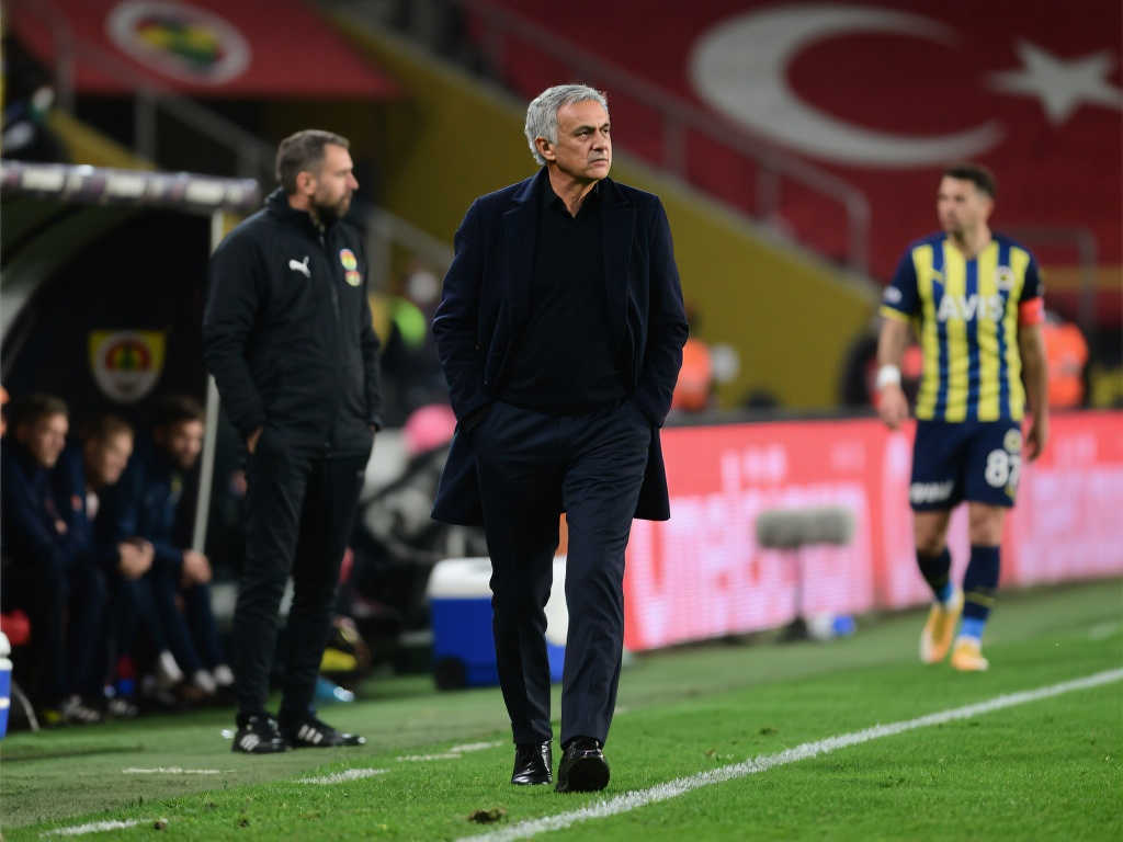 同时也为球 同时也为球